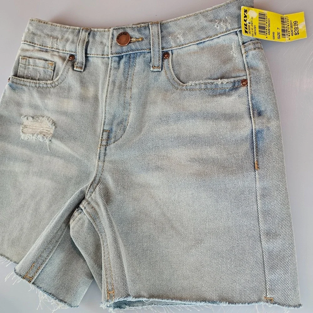 RSQ Girl Denim Shorts 7 Mid Length Short Fray Tilly Med Wash GD1006 NWT - Picture 11 of 13